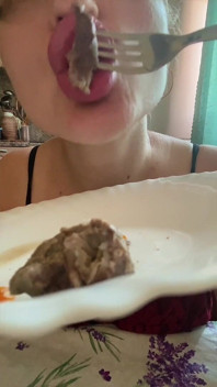 Asmr Mănâncă carne, partea 2