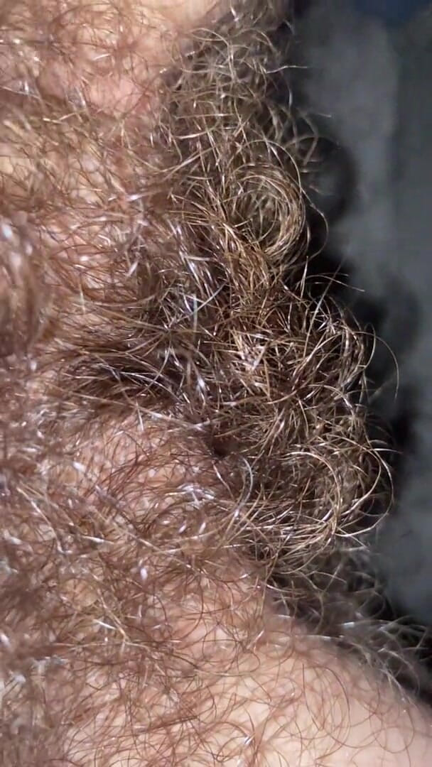 Cuteblonde666: Hairy pussy closeup