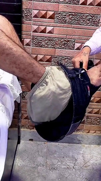 巨根BBCによるインドの義理の妹のフェラチオとディープスロートをファック!!