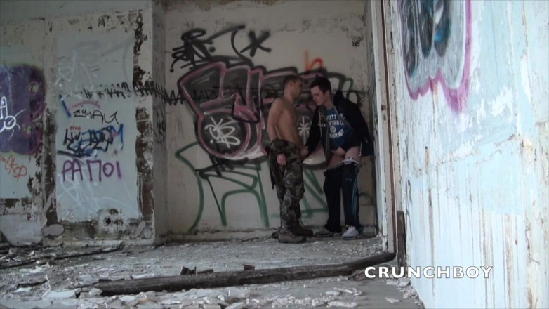 Crunch Boy: French twink fucked by straight blond military twink