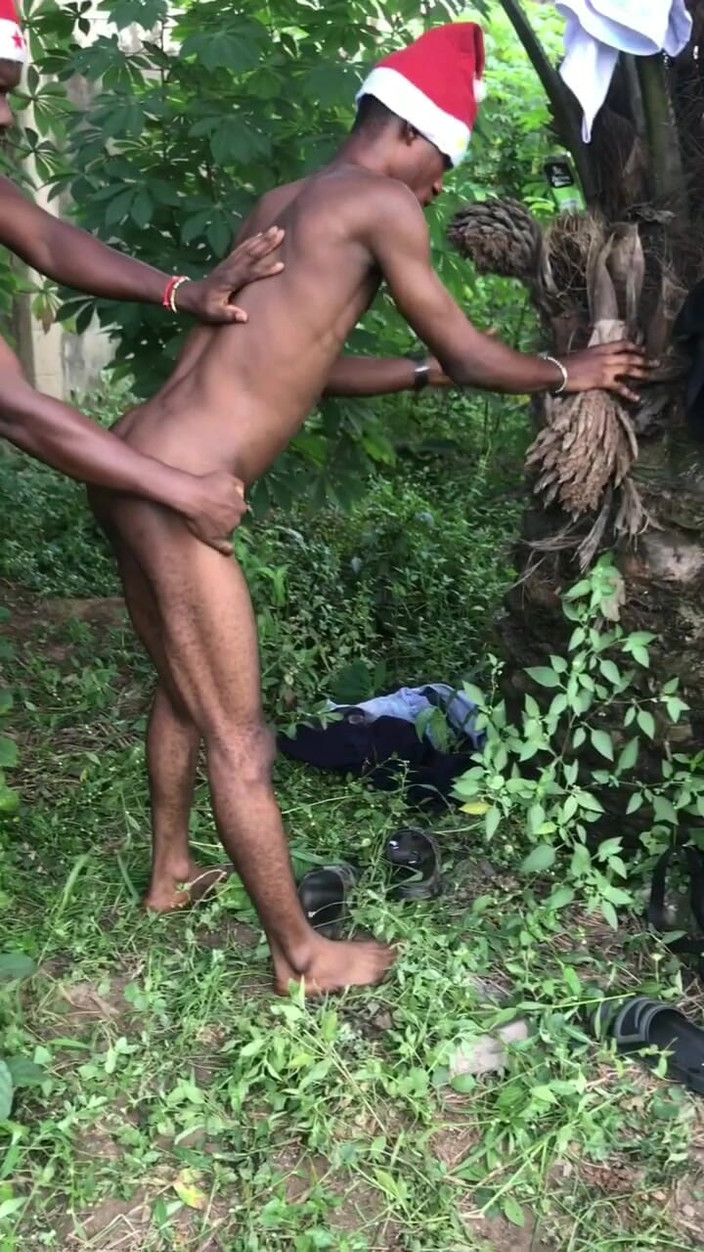 Sexylary: 大晦日のマラソン屋外セックス