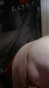 Riding Cock This Dirty Slut Busted Her Nuttt on That BBC