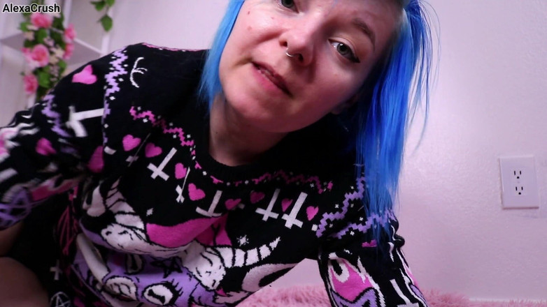 AlexaCrush: Jaloerse vriendin geeft je een handje