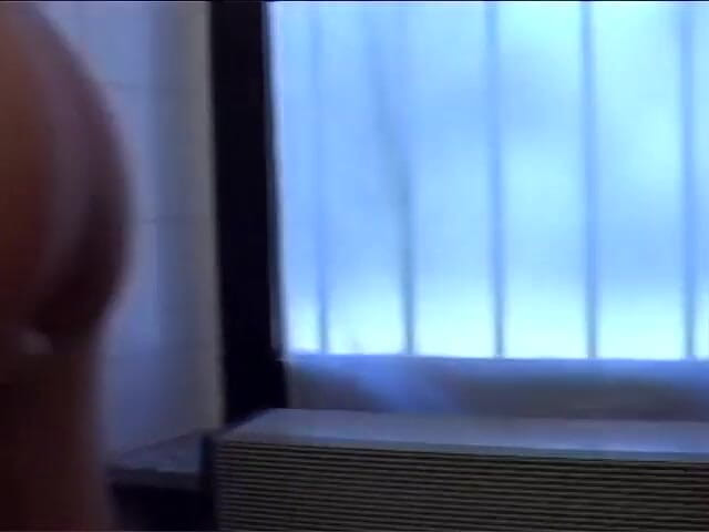 Real Home Made: A giant dildo for a hot amateur hole