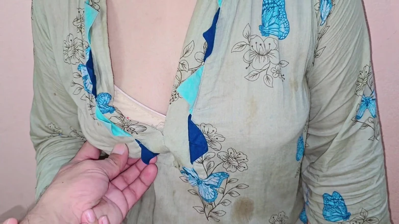 Sairaxsaim: Aku datang untuk beli kos, tapi dia malah ambil kontolku (bahasa...