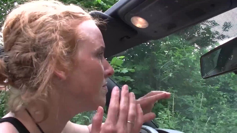 German amateur - 100% German hardcore videos: Sex v autě je nejlepší