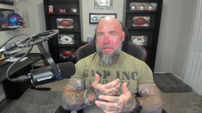 Raw and Uncensored with Masculine Jason: Was ist Catfishing?