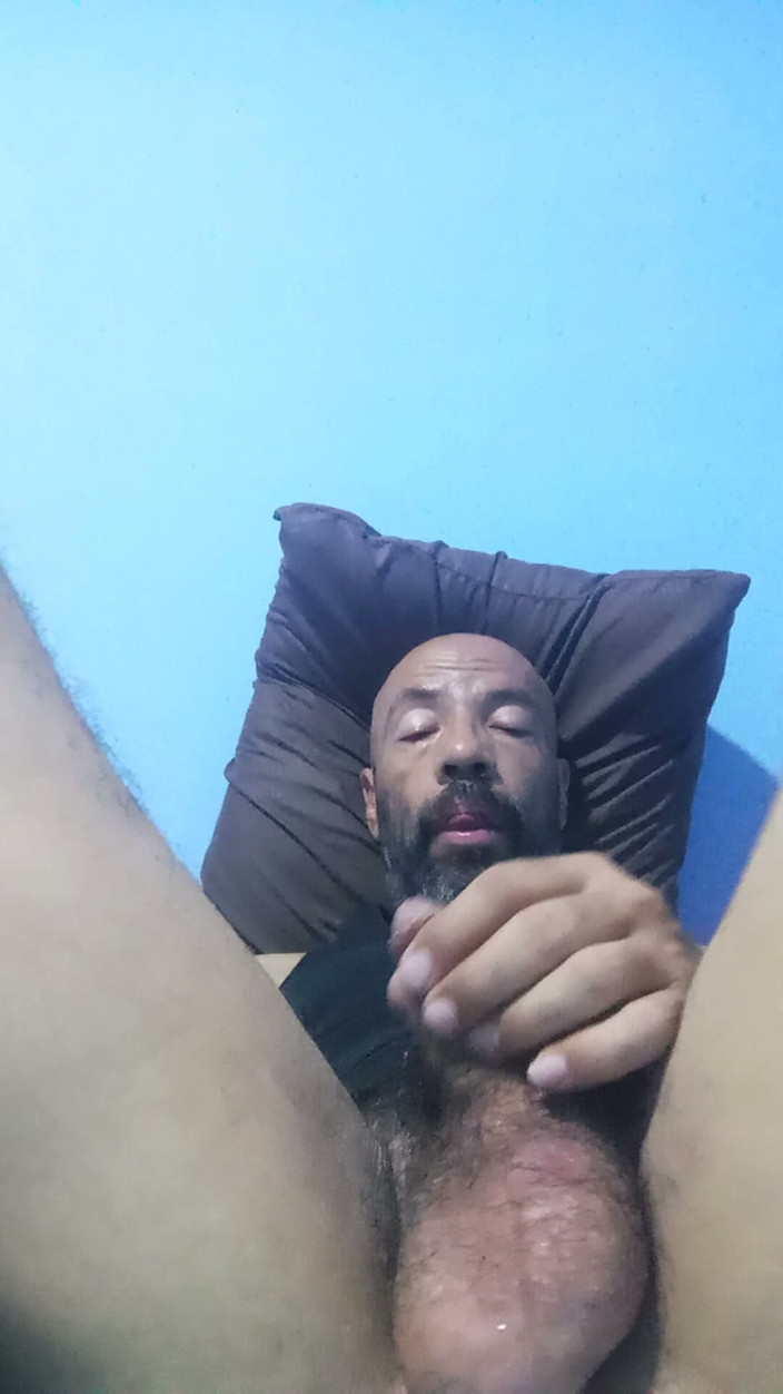 Jhonbahh: In Every Video I Post, the Eros Within Me Radiates