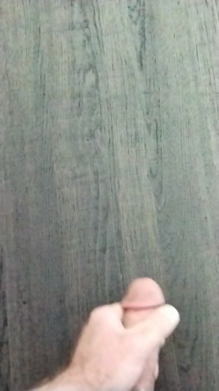 Calo Cazzone: Slo Mo Cumshot