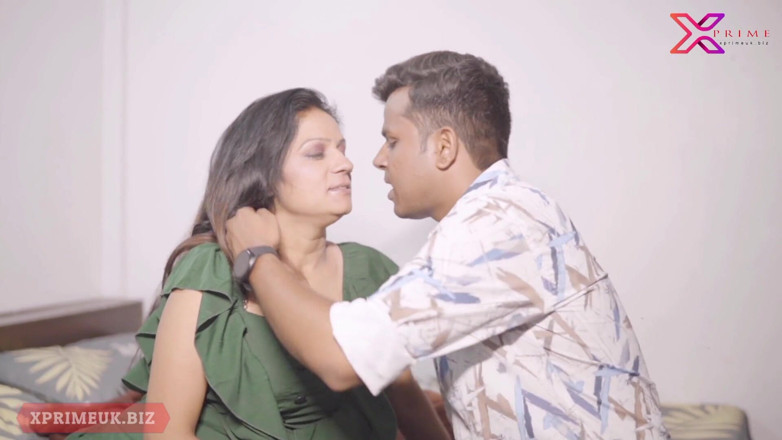 Creative Pervert: ホットな美しいインド人の女の子とクライアントとのハードコアセックス