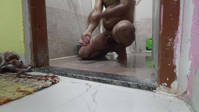 LovedSunsine1990: Gente, vocês gostam do meu banho nu.