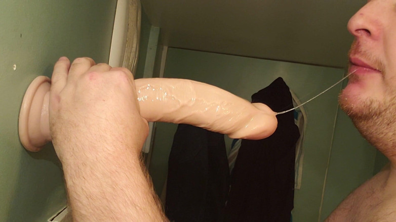 Charlieboy69: 深喉 11 英寸假阳具第 7 天