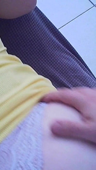 Îmi întinde înțepătura și îmi fute fundul tare în POV