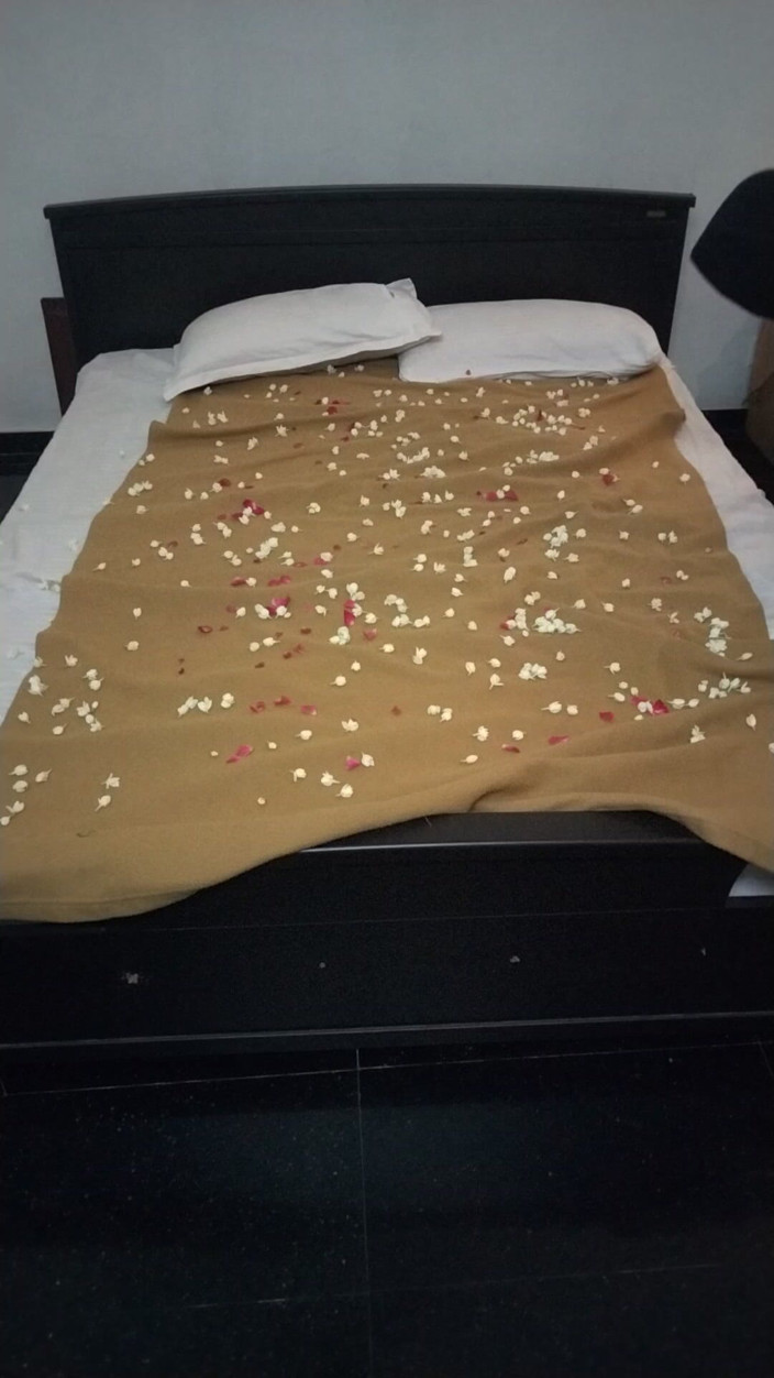 Tamil lesbian: Arrangement for First Night
