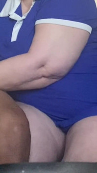Handy GILF Deals with Lovers Cock with Oily Massage