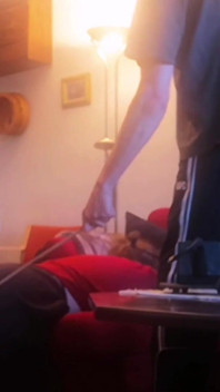 Amateurboy Dirotan Pada Kaki dan Pantat