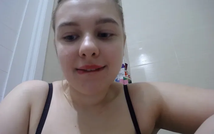 JuiceLussie: Teen Girl Cums so Hard