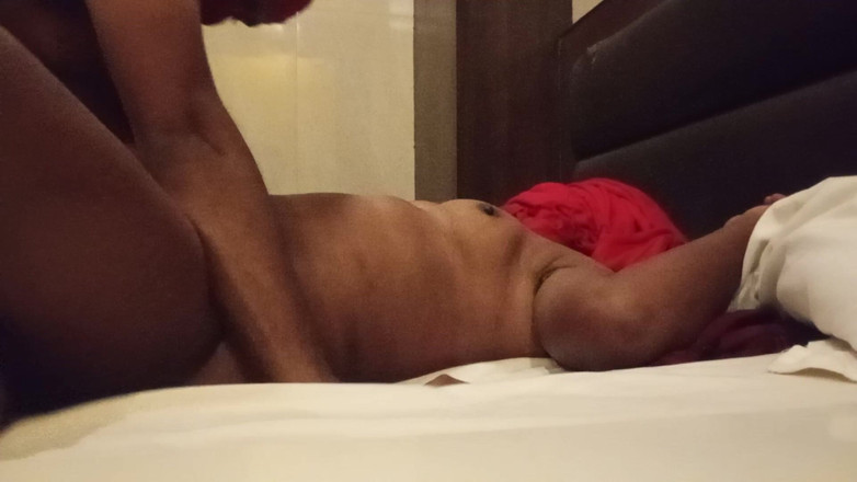 Your Shona: 私は継母を自分の寝室(あなたのショーナ)に連れて行った後、たくさんセックスしました