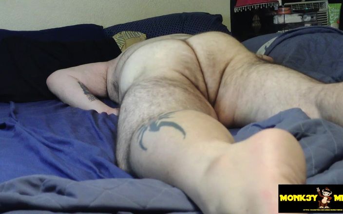 Monk3yMing0: Hairy Bear Getting off.