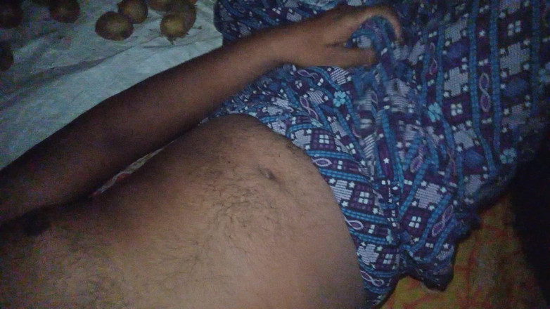 Sweet Indian cock: Індійський хлопець, дружина, масаж пизди, масло, частина 1