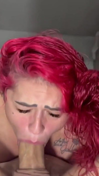 Camila Vegas em foda oral, garganta profunda, pau enfiando na garganta da puta