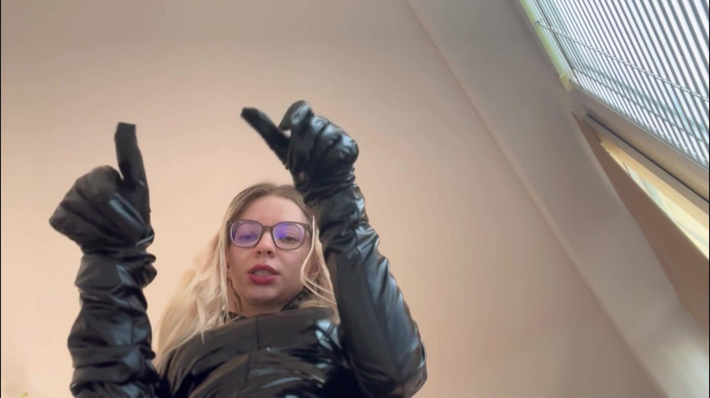 Goddess_Bella_Rae: Bogini Femdom twierdzi, że jesteś jej niewolnikiem - Asmr