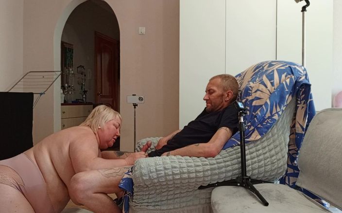 Zona901: Einen schwanz abwichsen und einem freund einen blowjob geben, bis...