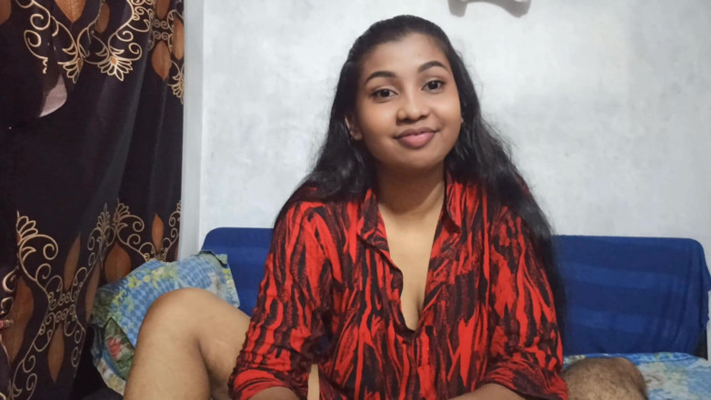Bangla Academy: Hintli baldız tam yüze kayınbiraderi tam romantik ilişkiler evde sikişiyor...