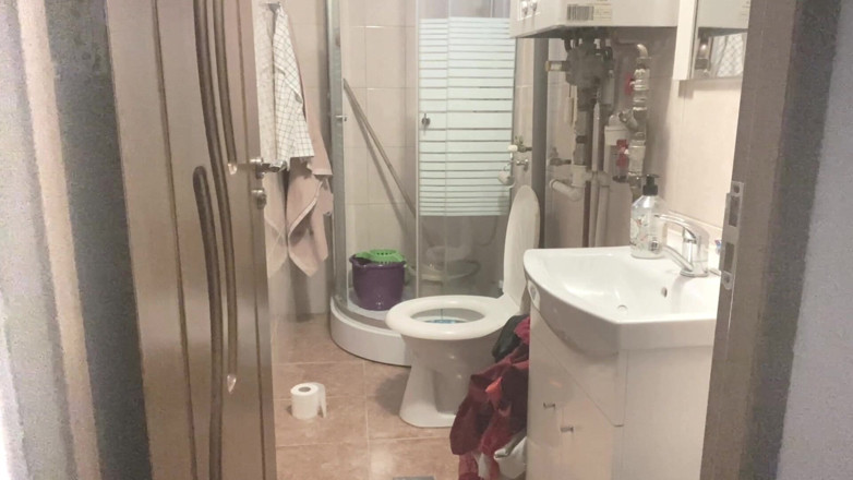 Roxanne Miller: Pee Compilation