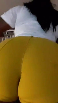 Curvy Booty