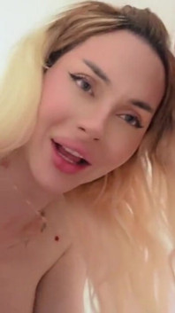 Trójkąt seks gangbang razem Jak jest silniejszy??