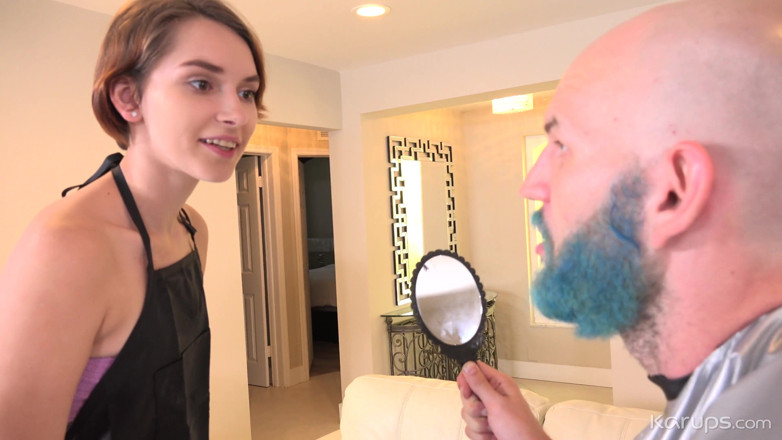 Karups: She Blue Him