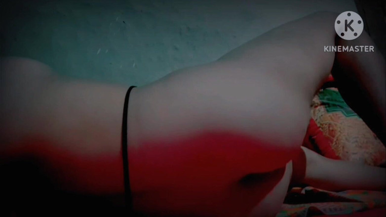 TricolorMusic3: Meine muschi ist bereit für sex, meine muschi gibt viel...