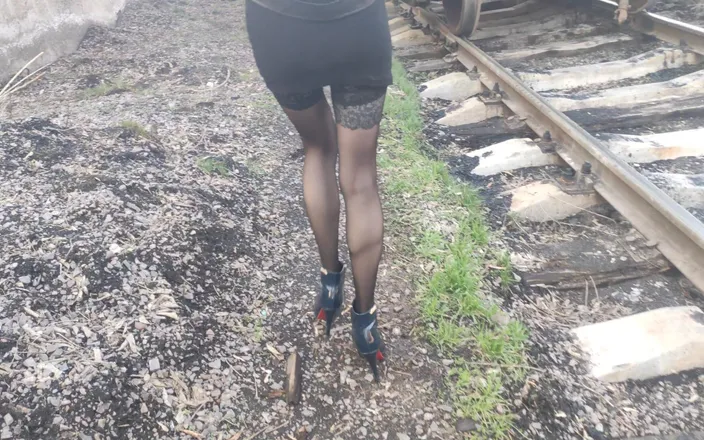 AnGelya G: Fucked Hottie in Stiletto Heels and in Stockings on Train