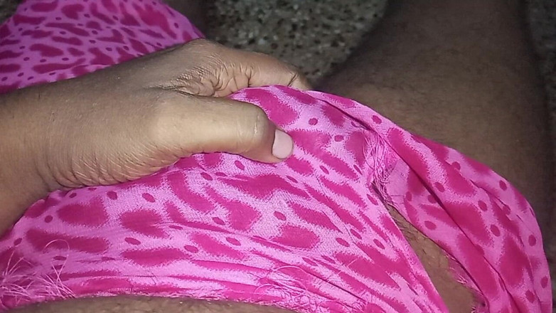 Hungry cliff: Desi kalhotky