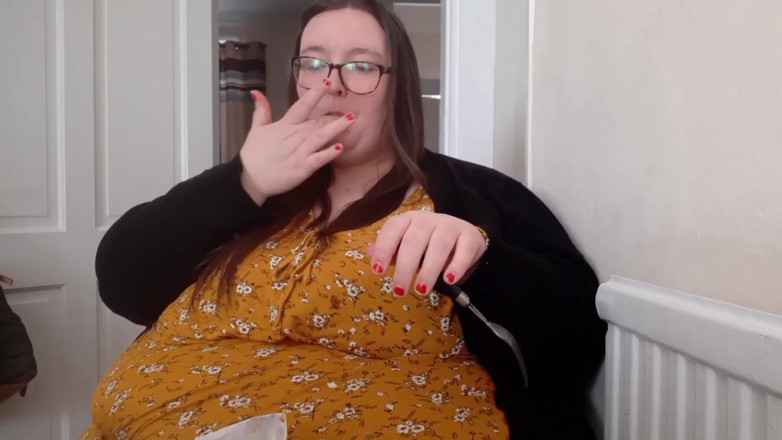 SSBBWLadyBrads: BBW SSBBWスタッフィングベリーフィッシュアンドチップス
