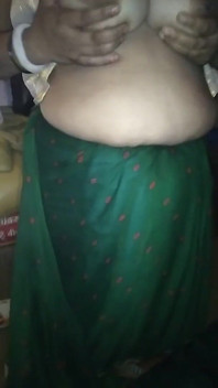 Desi Maal Boobs