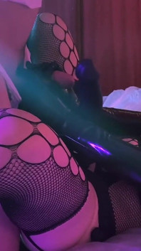 Pegging, pissen und fisting an meine lesbische sissy-freundin!