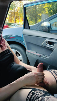 Daring Cumshot While Blindfolded in a Busy Parking Lot