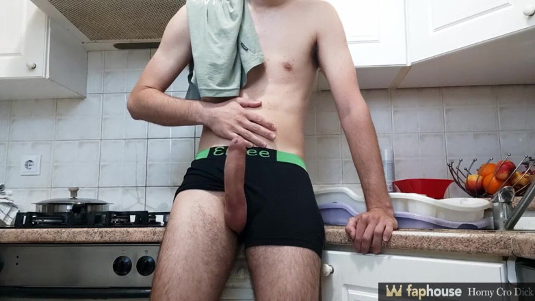 HornyCroDick: Con cu croatia béo