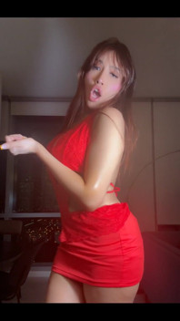 Tranny Shows Her Body off in Silly Videos