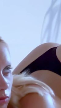 Sheila Grant: Photo Session on the Sofa with Beautiful Blonde with Big Natural Tits Sheila Grant