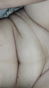 Porno casero con la novia de mi amigo mientras él no está en casa
