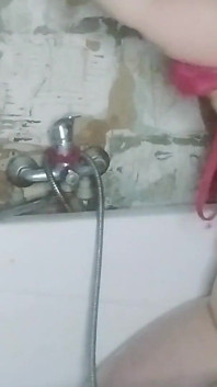 Camera in the Bathroom and a Girl with a Big Ass Is Peeing, Very Sexy