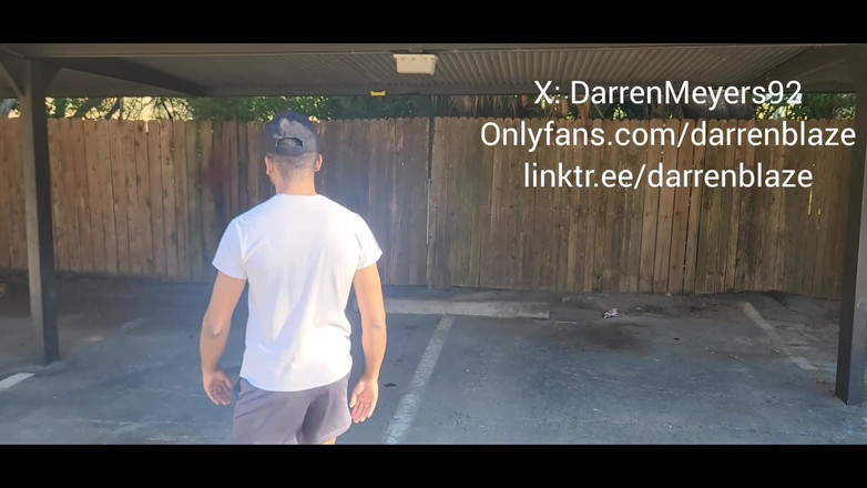 Darrenblazeent: 戴面具的性感空中场景
