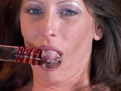 Eleganxia: Istri lagi sendirian di rumah: istri #207