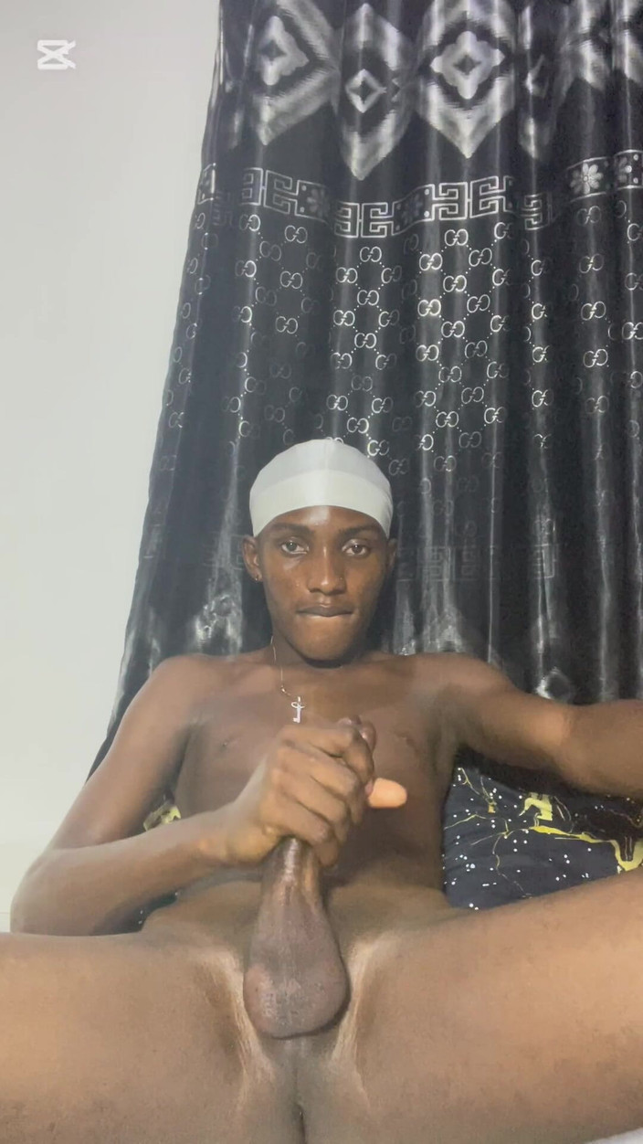 Aded-Toxic: Młody Twink z BBC