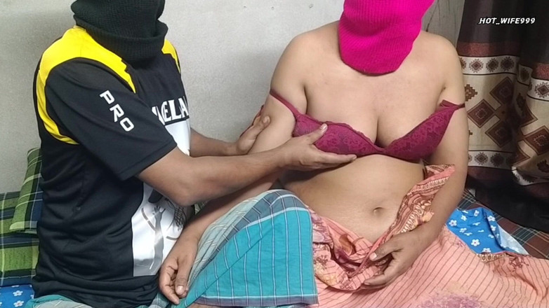 Hot_wife999: Istri hot ini pertama kali dientot habis-habisan sama suaminya