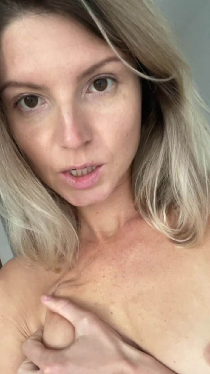 Gina Gerson: Solo Anal