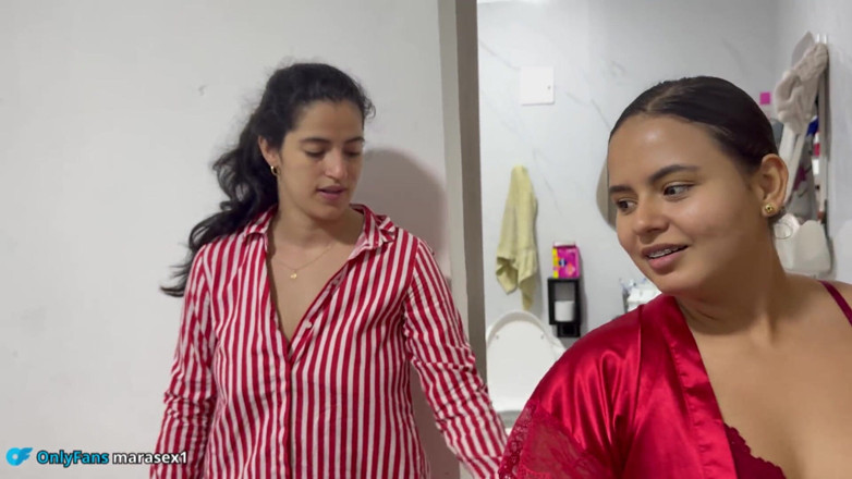 Pronoia Mey: My Boyfriend Gives Me a Night with Swinger Girl